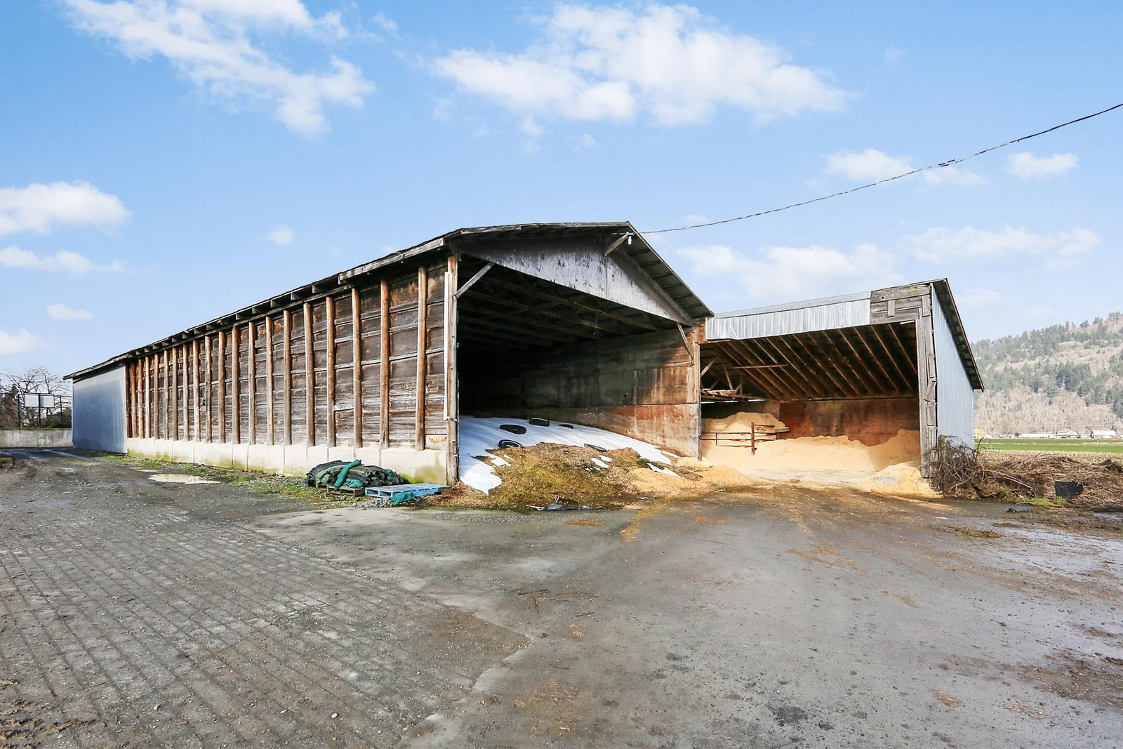 Listing Image 16