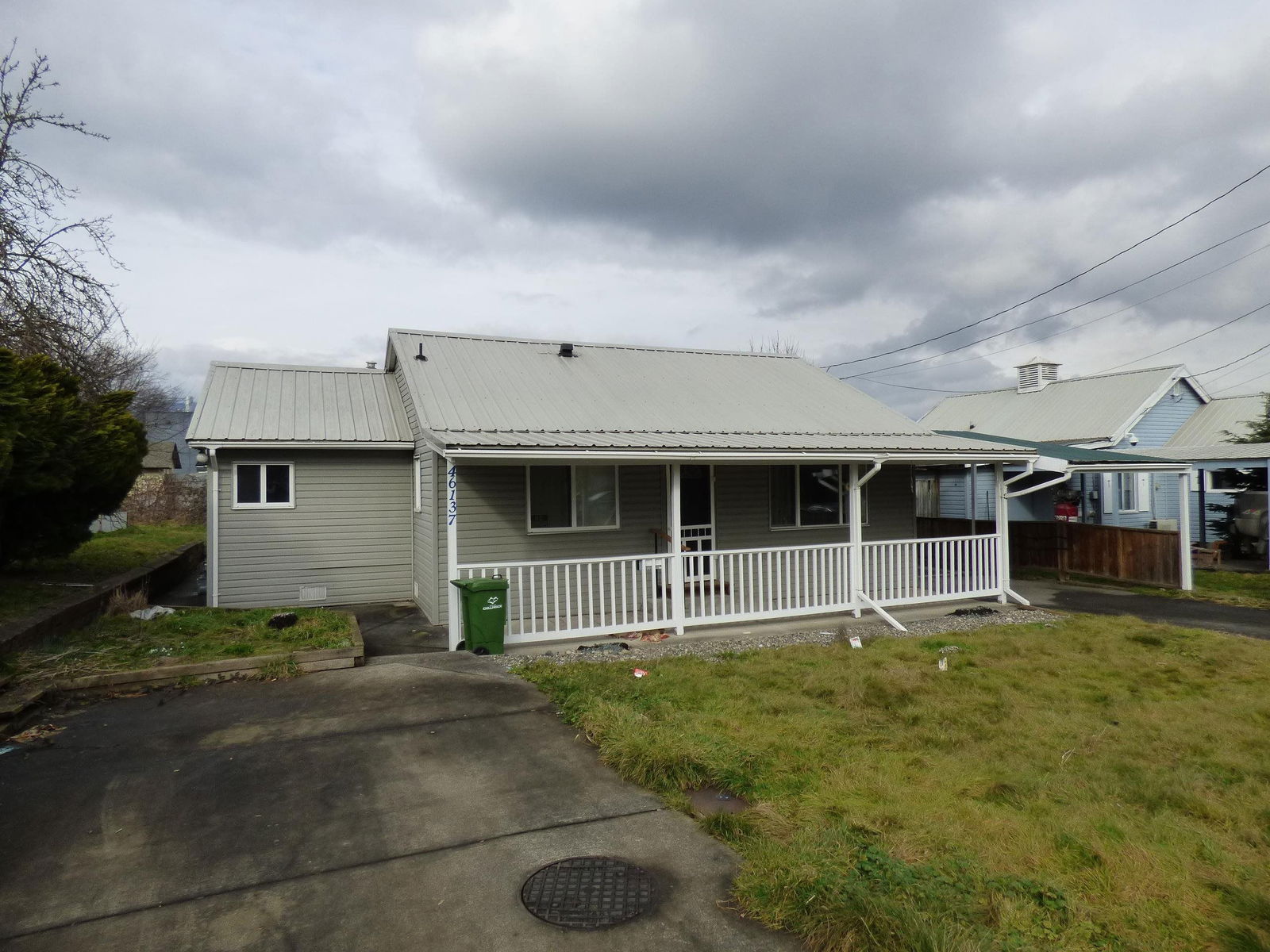 Listing photo 3