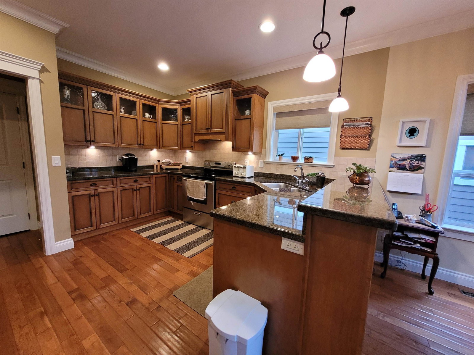 Listing Image 13