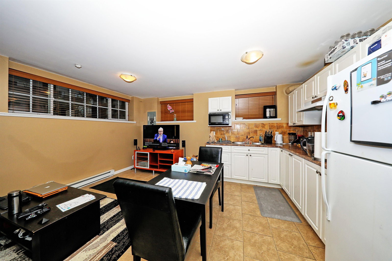 Listing Image 14