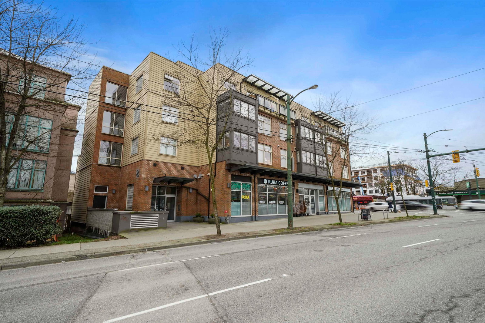Listing Image 15