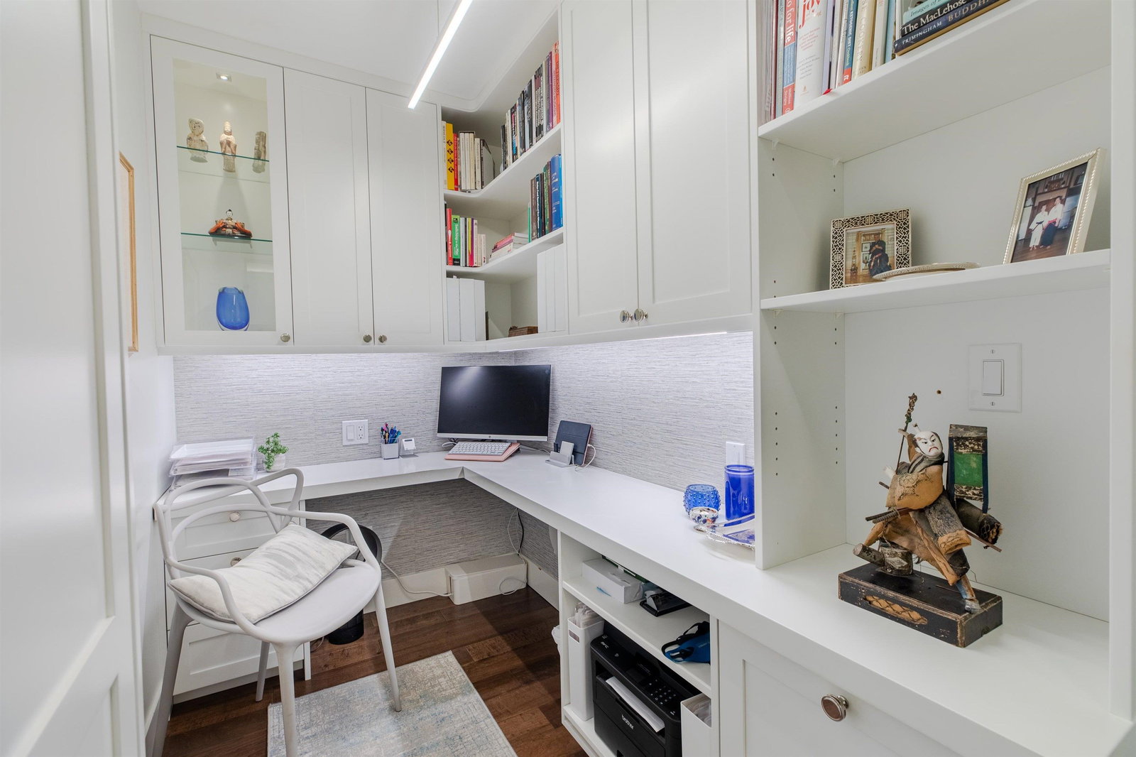 Listing Image 12