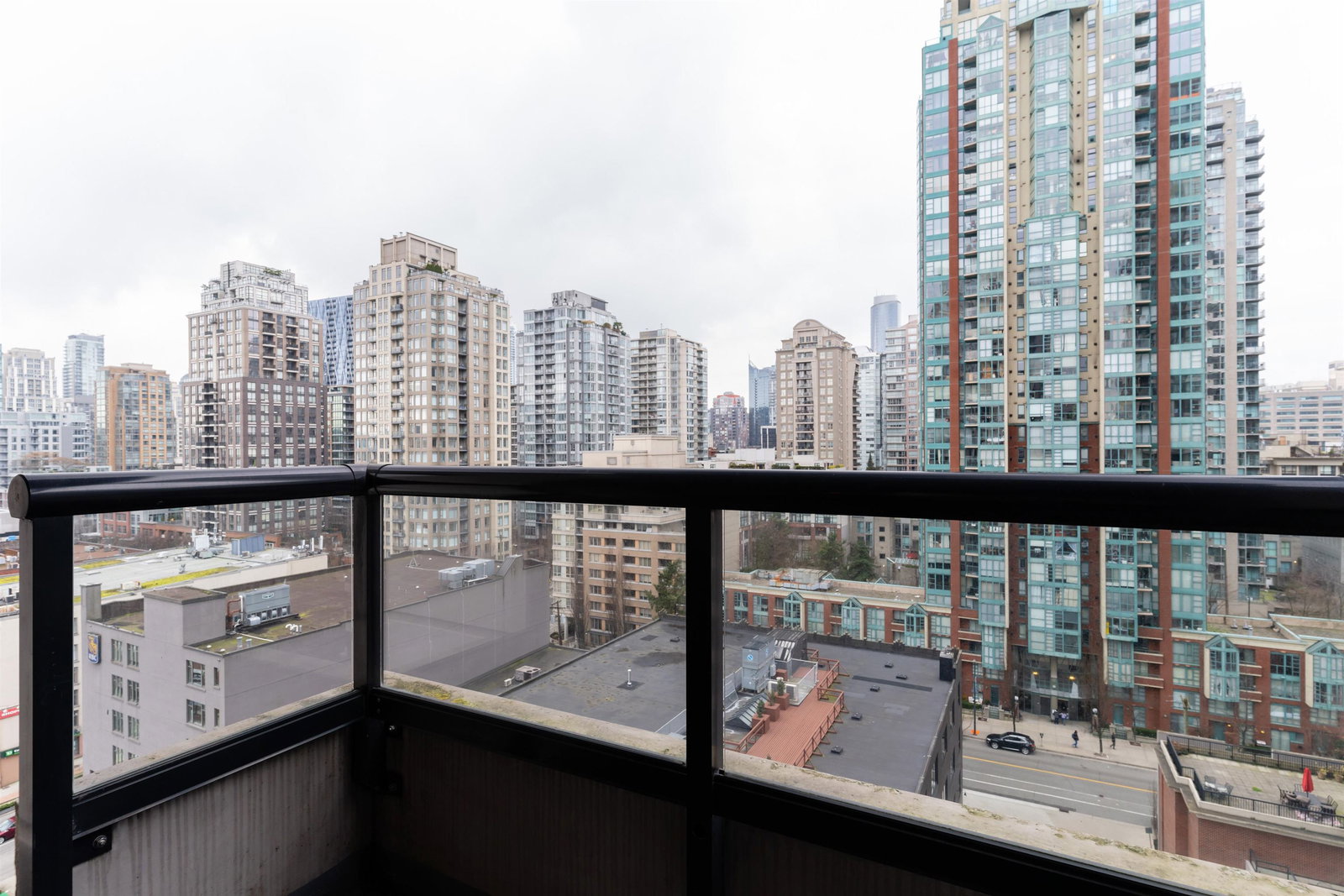Listing Image 18