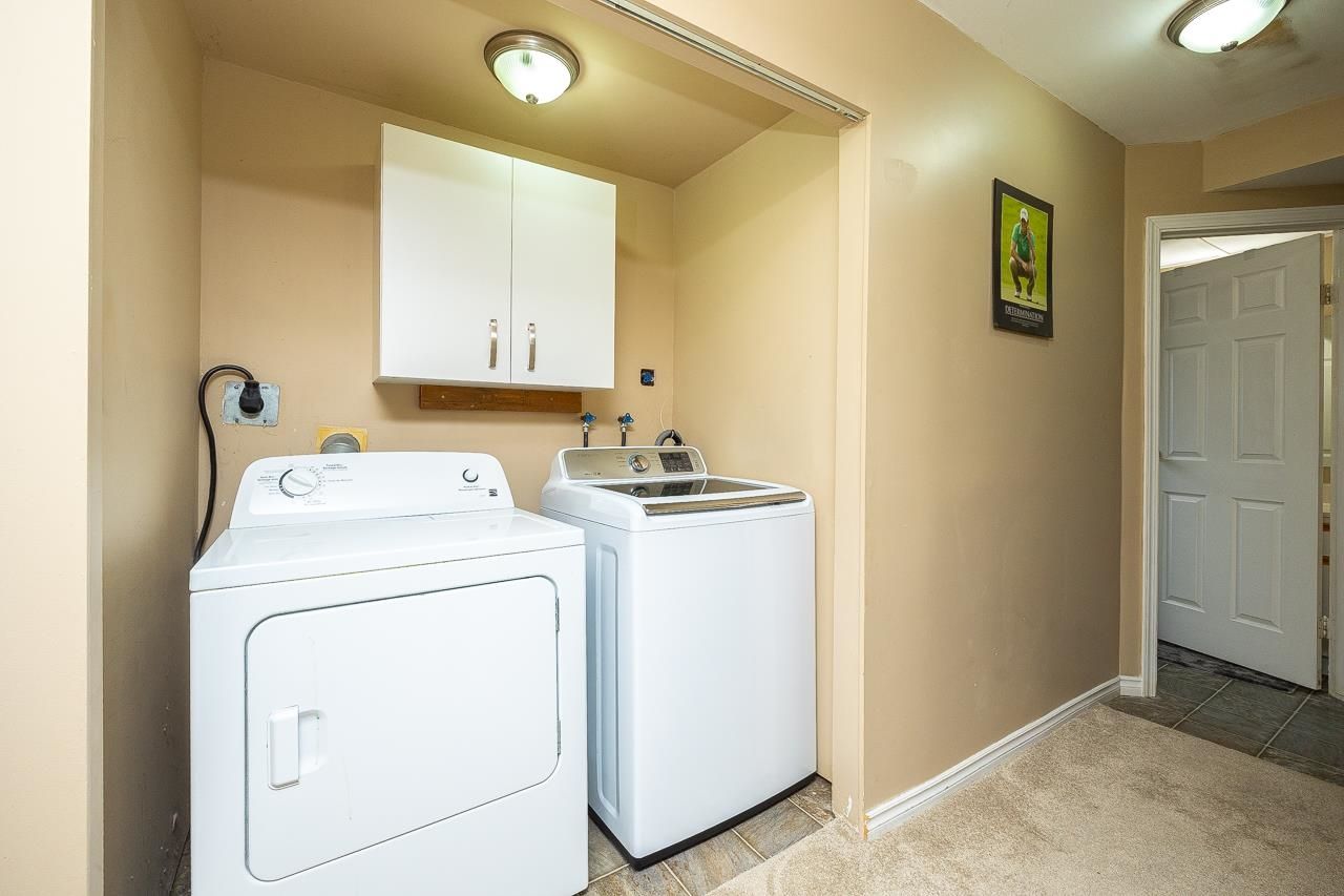 Listing Image 17
