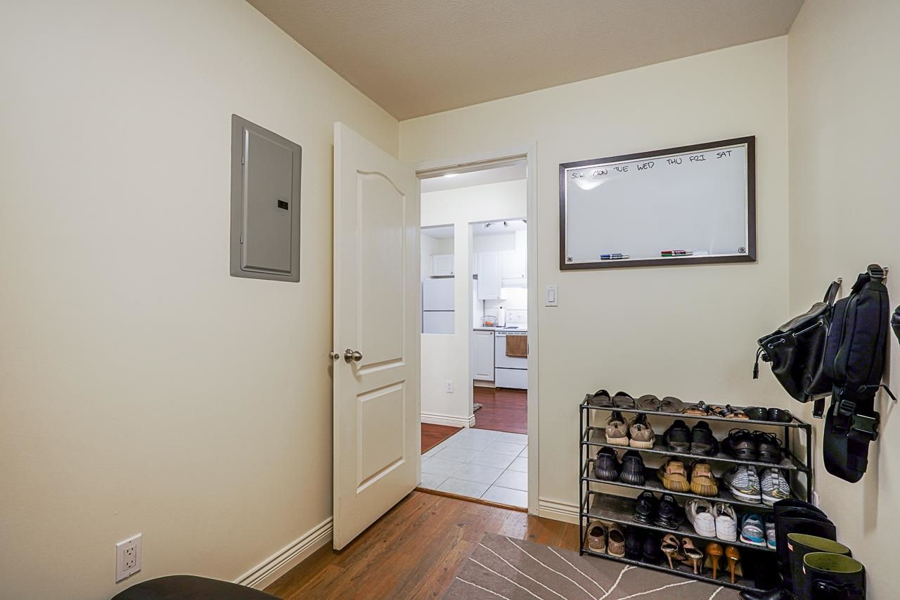 Listing Image 20