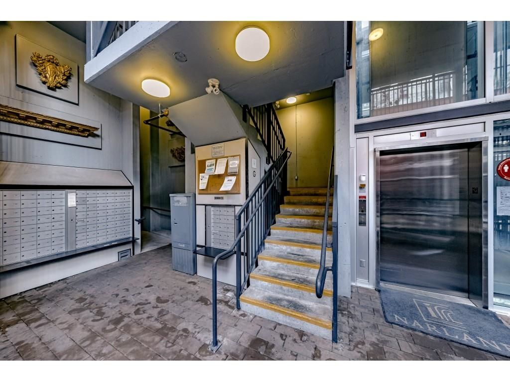 Listing Image 20