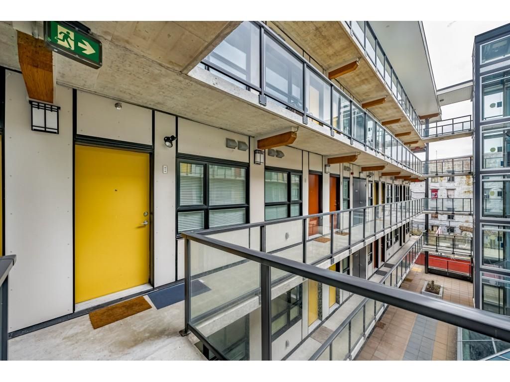 Listing Image 21