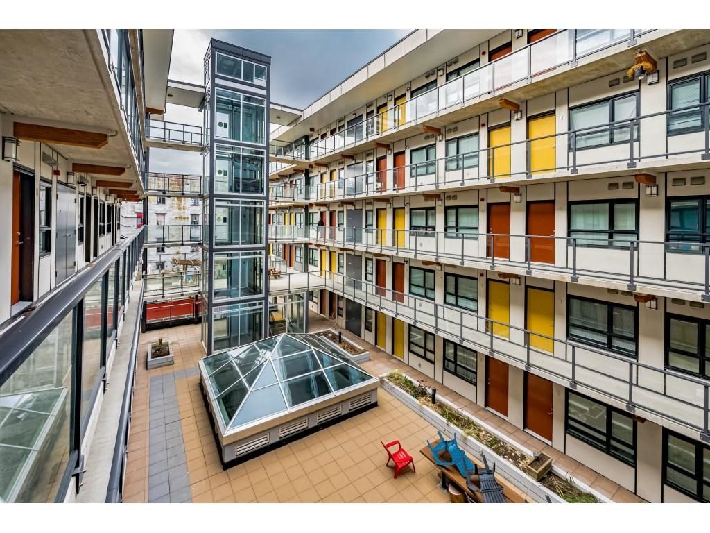 Listing Image 22