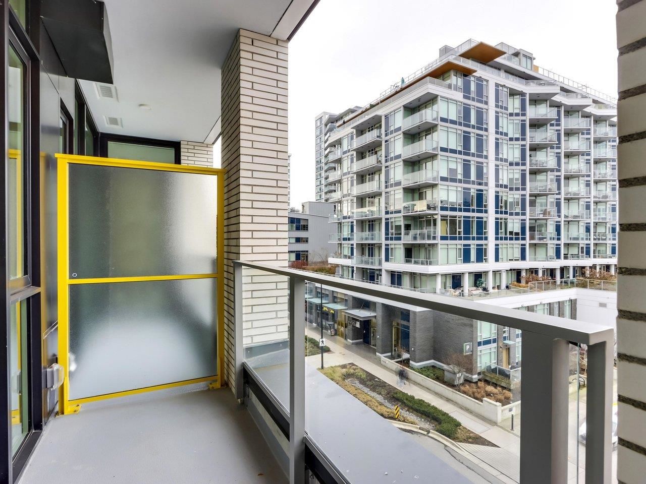 Listing Image 15