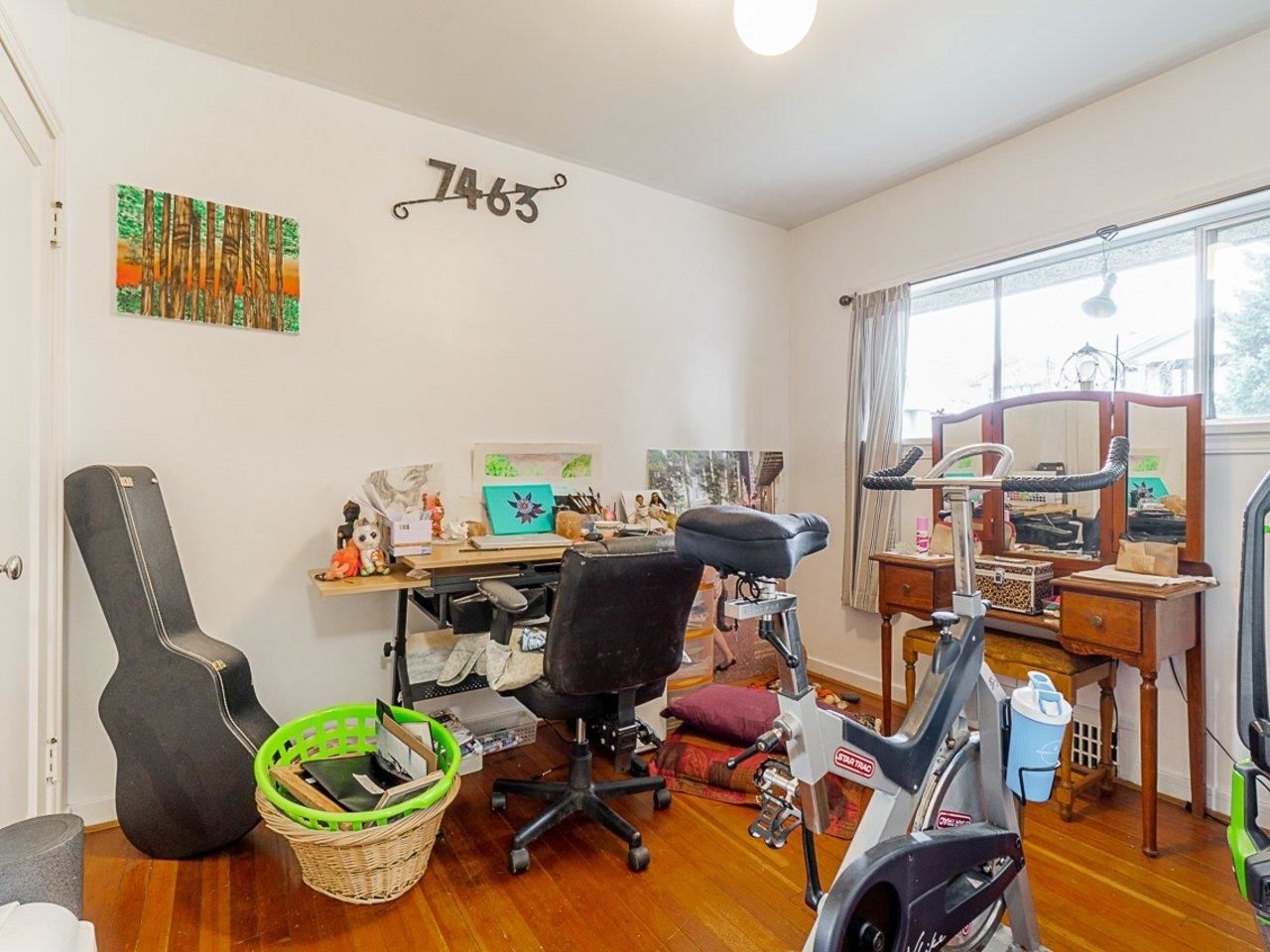 Listing Image 15