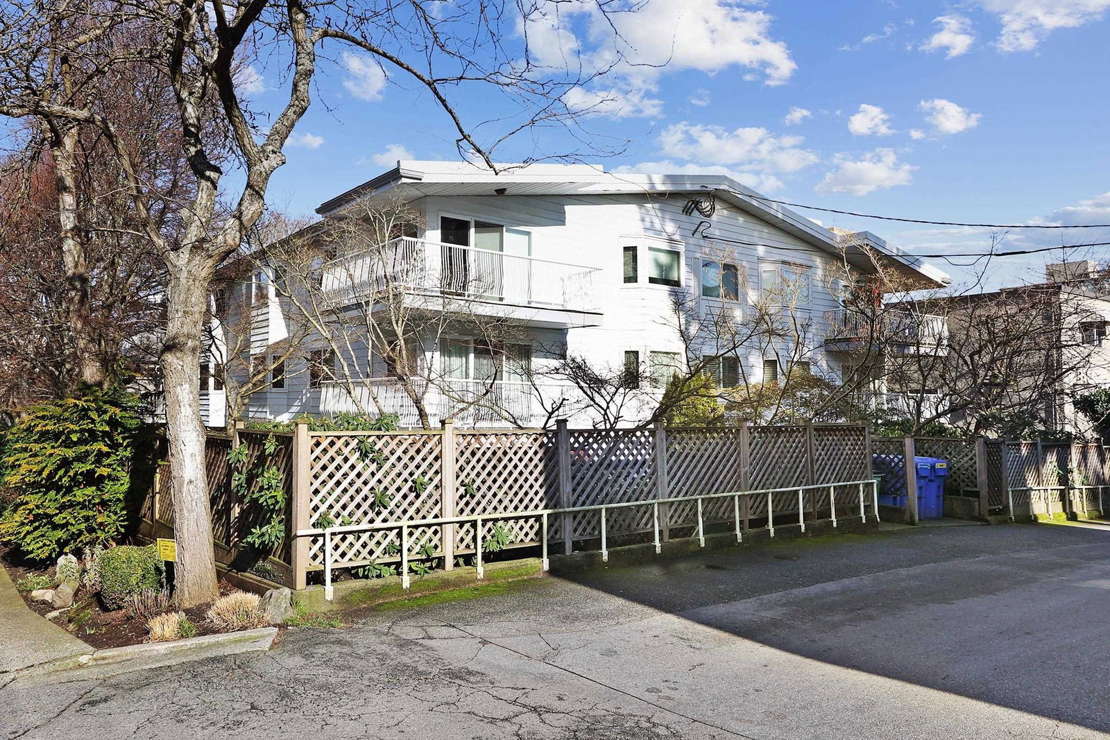 Listing Image 19