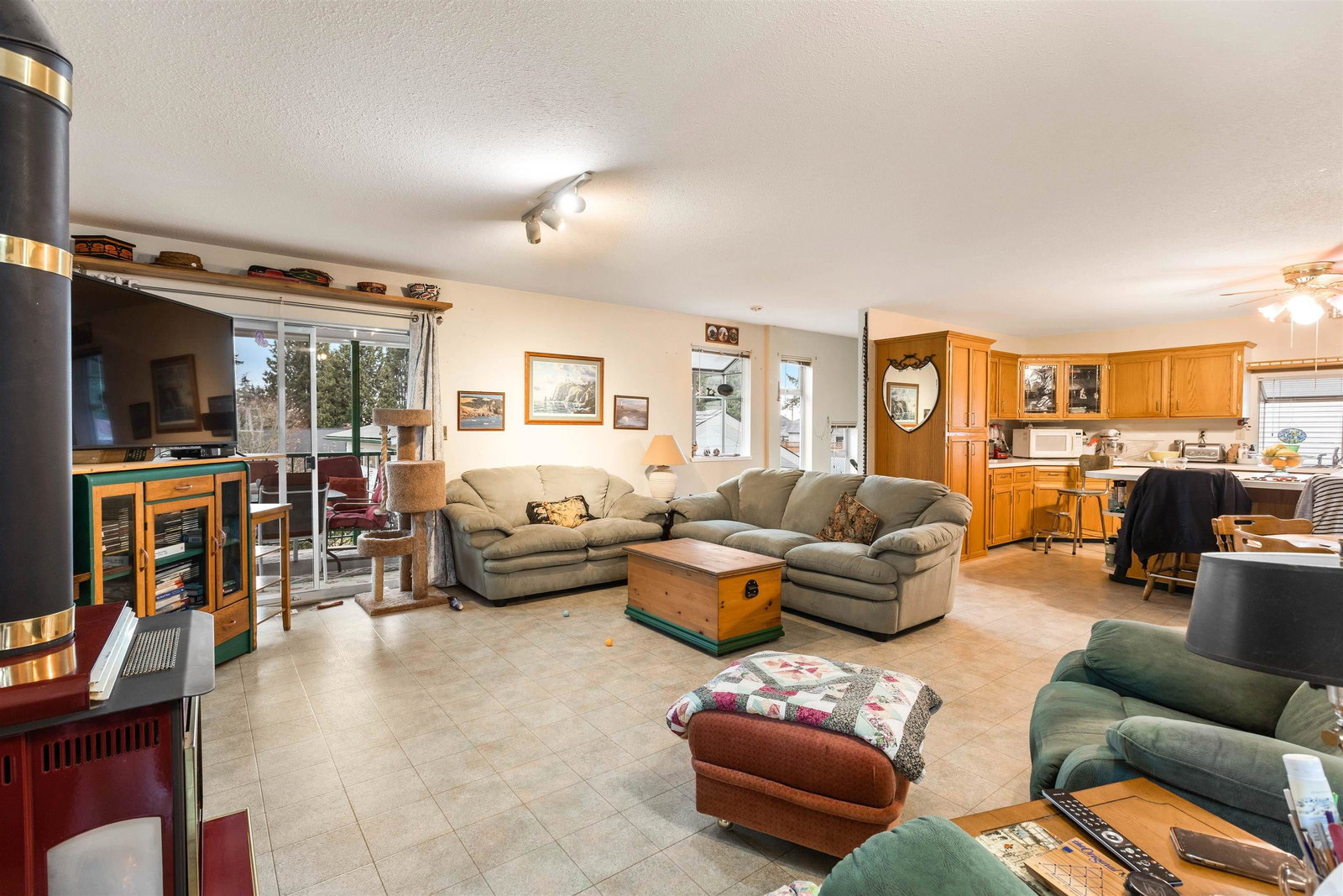 Listing Image 19