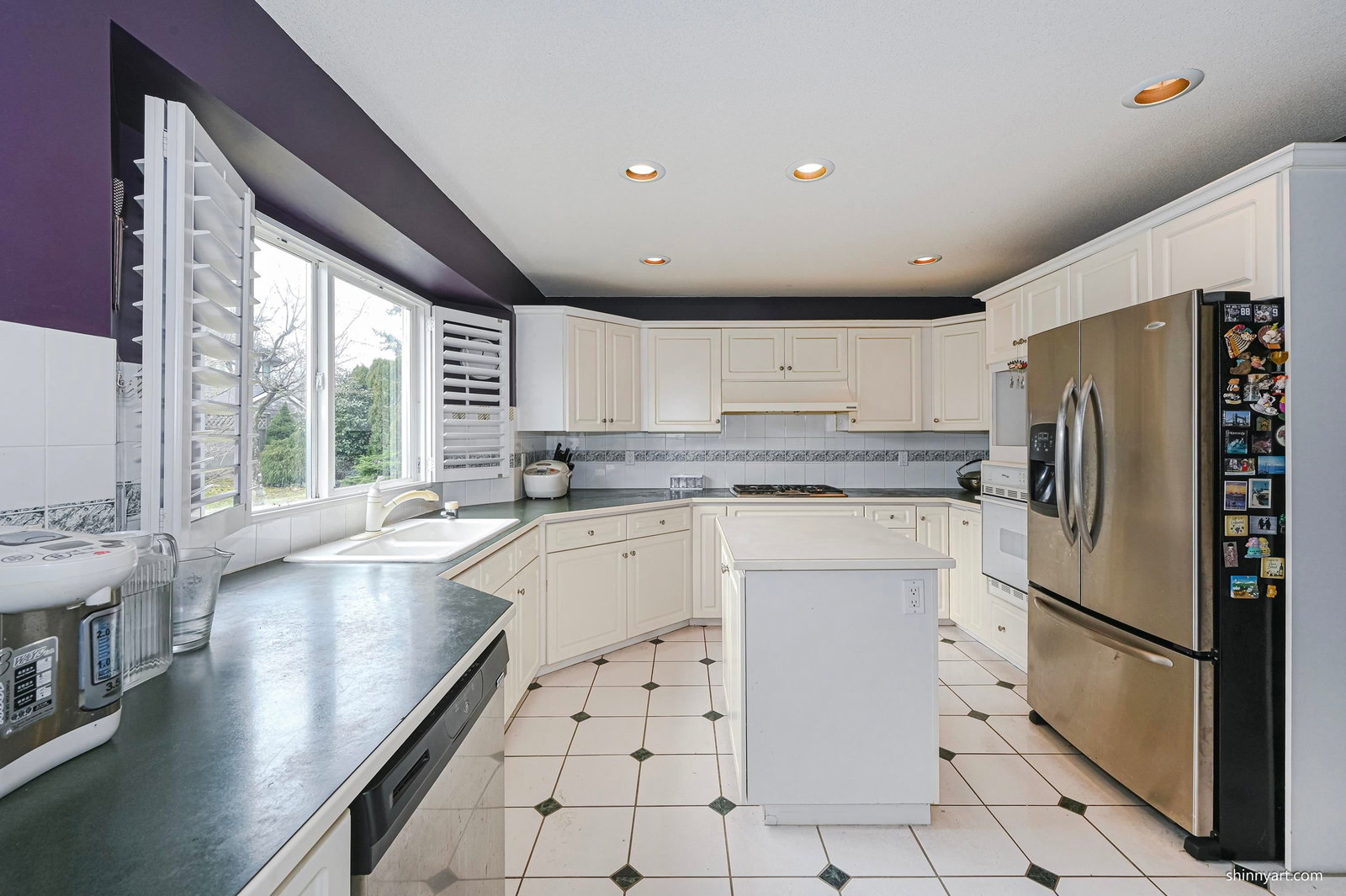 Listing Image 8