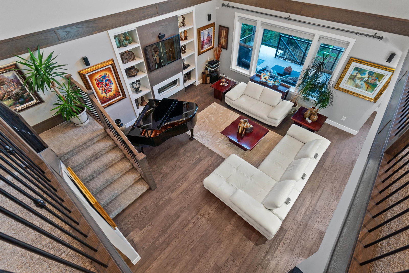 Listing Image 12