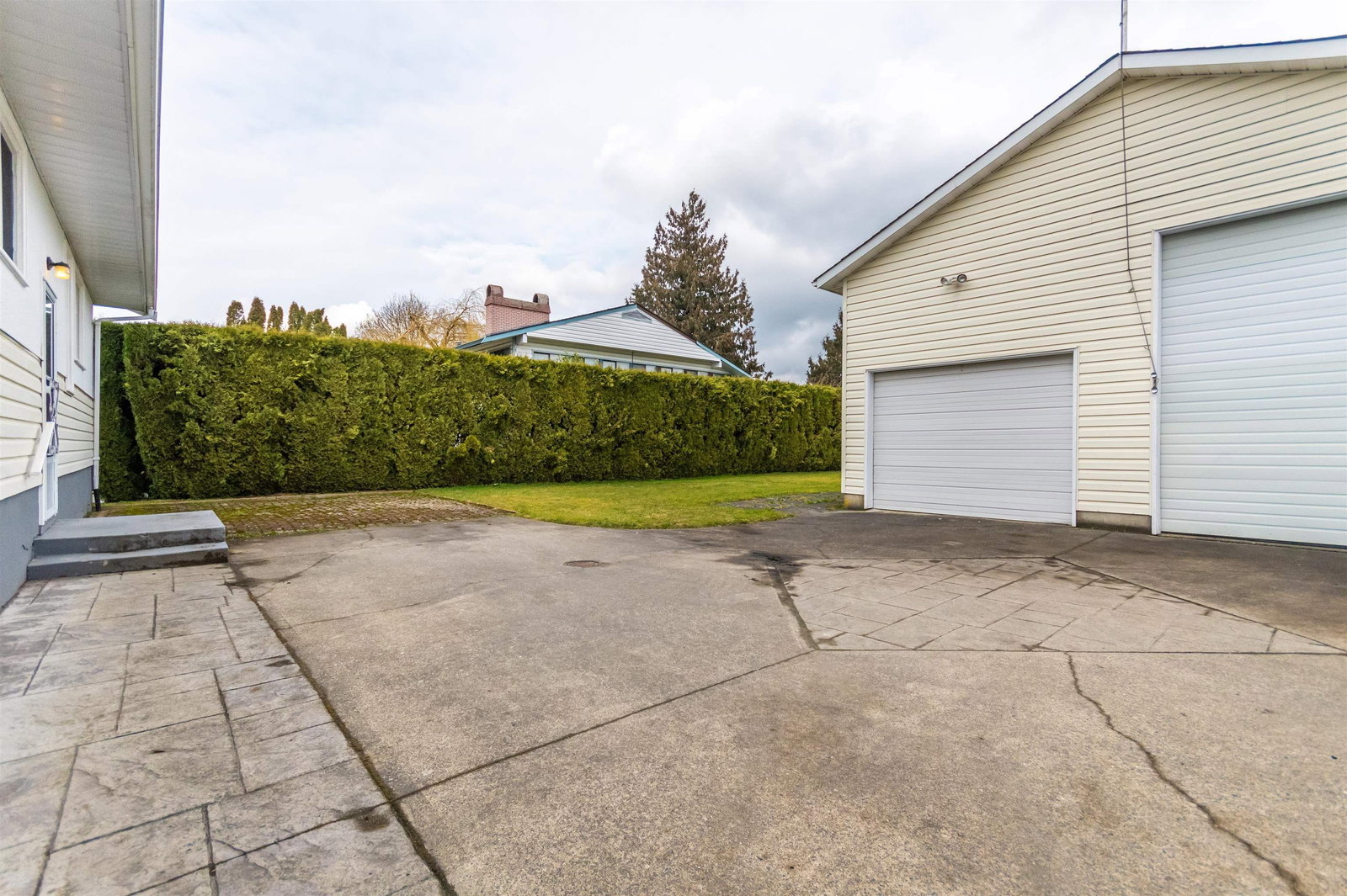 Listing Image 27