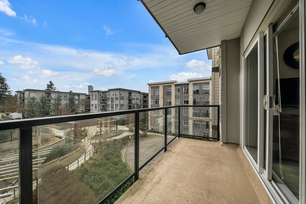Listing Image 10
