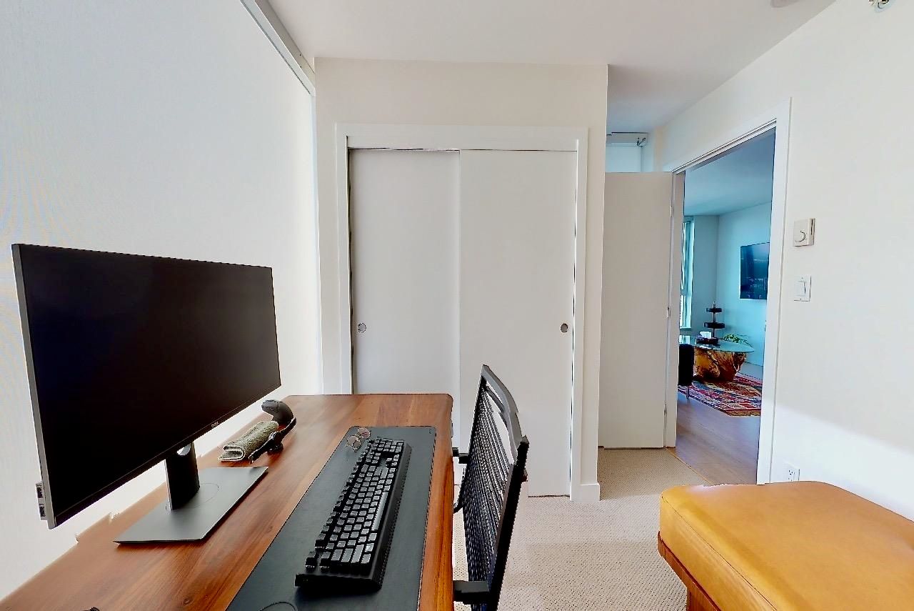 Listing Image 18