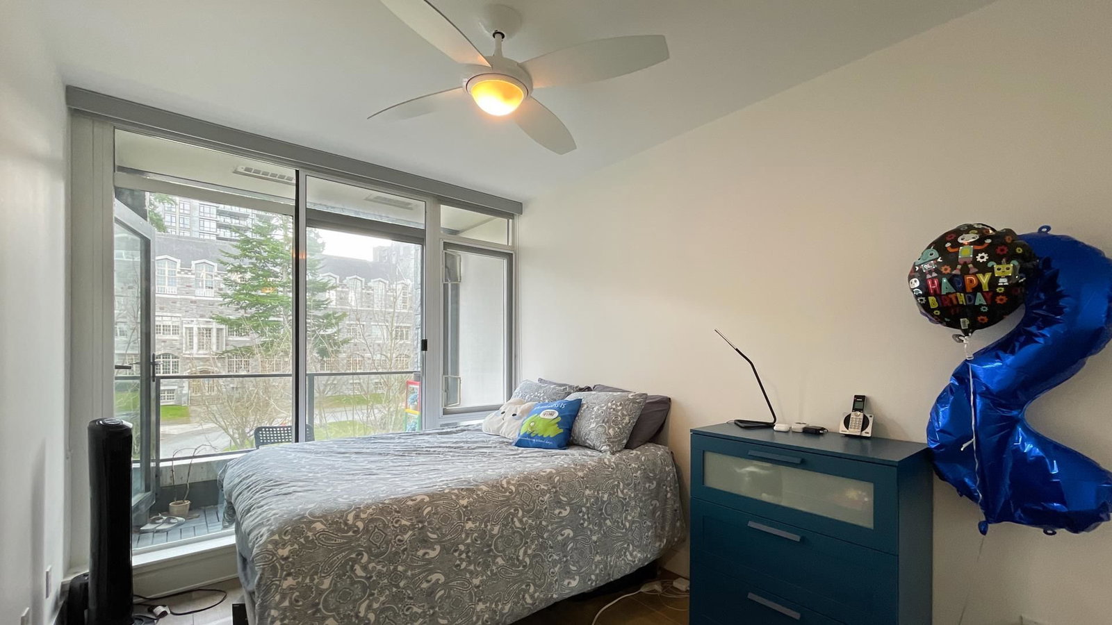 Listing Image 13