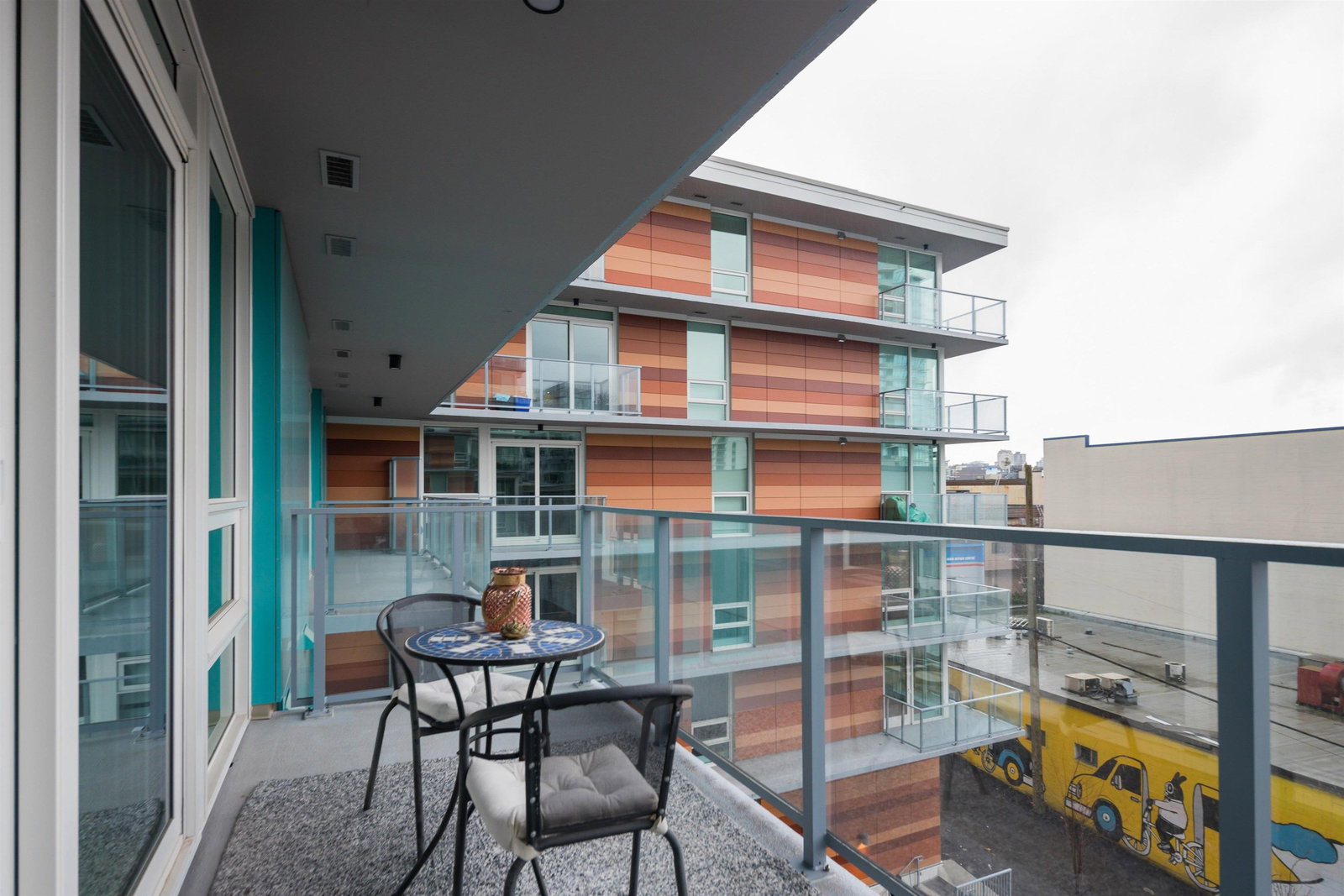 Listing Image 16