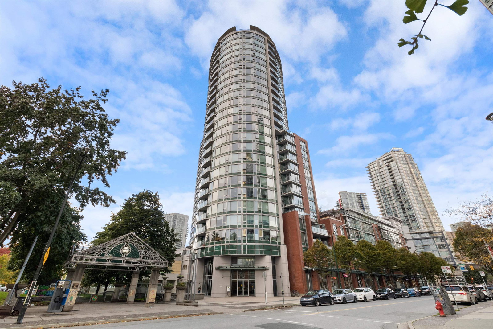 Listing Image 1