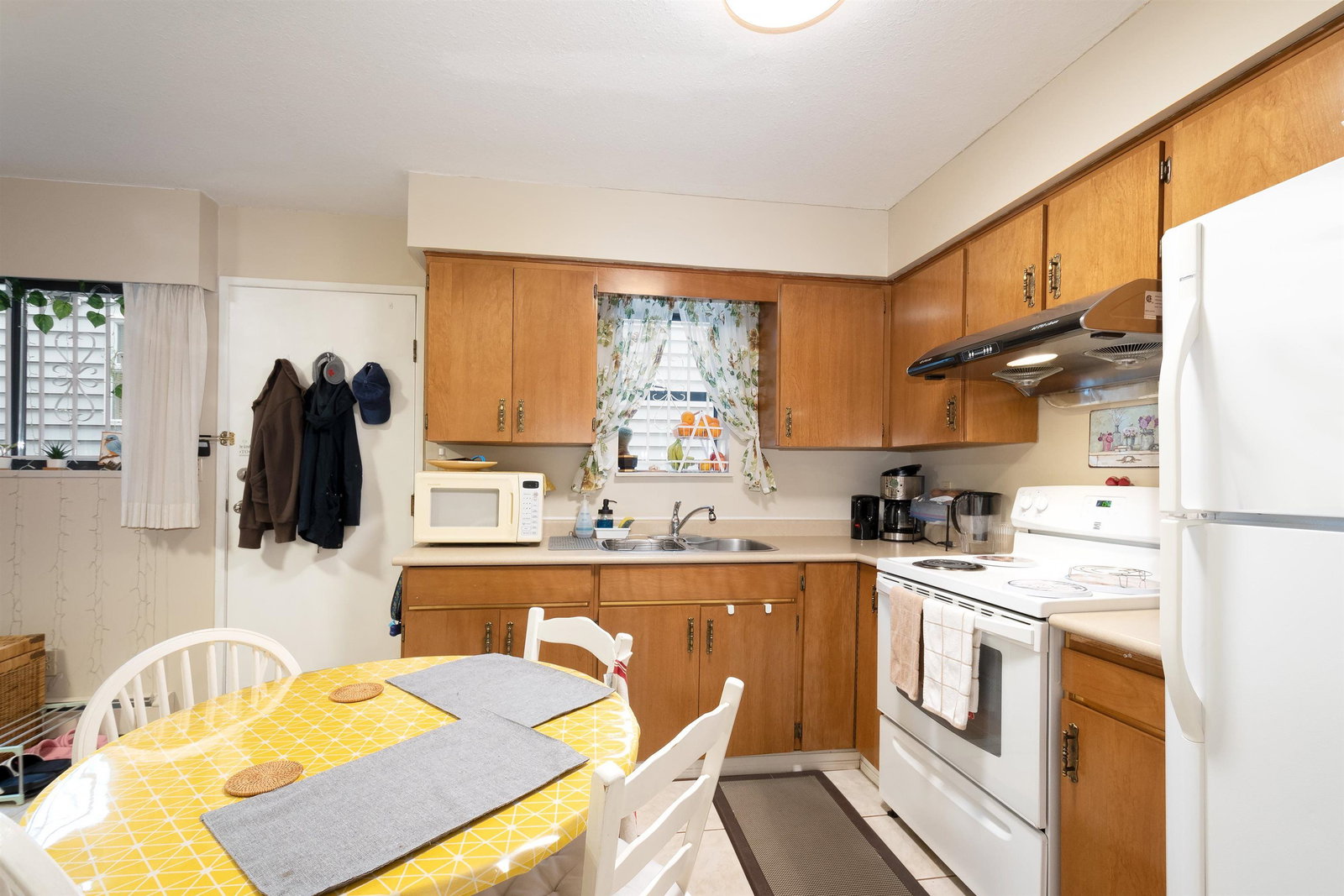 Listing Image 19