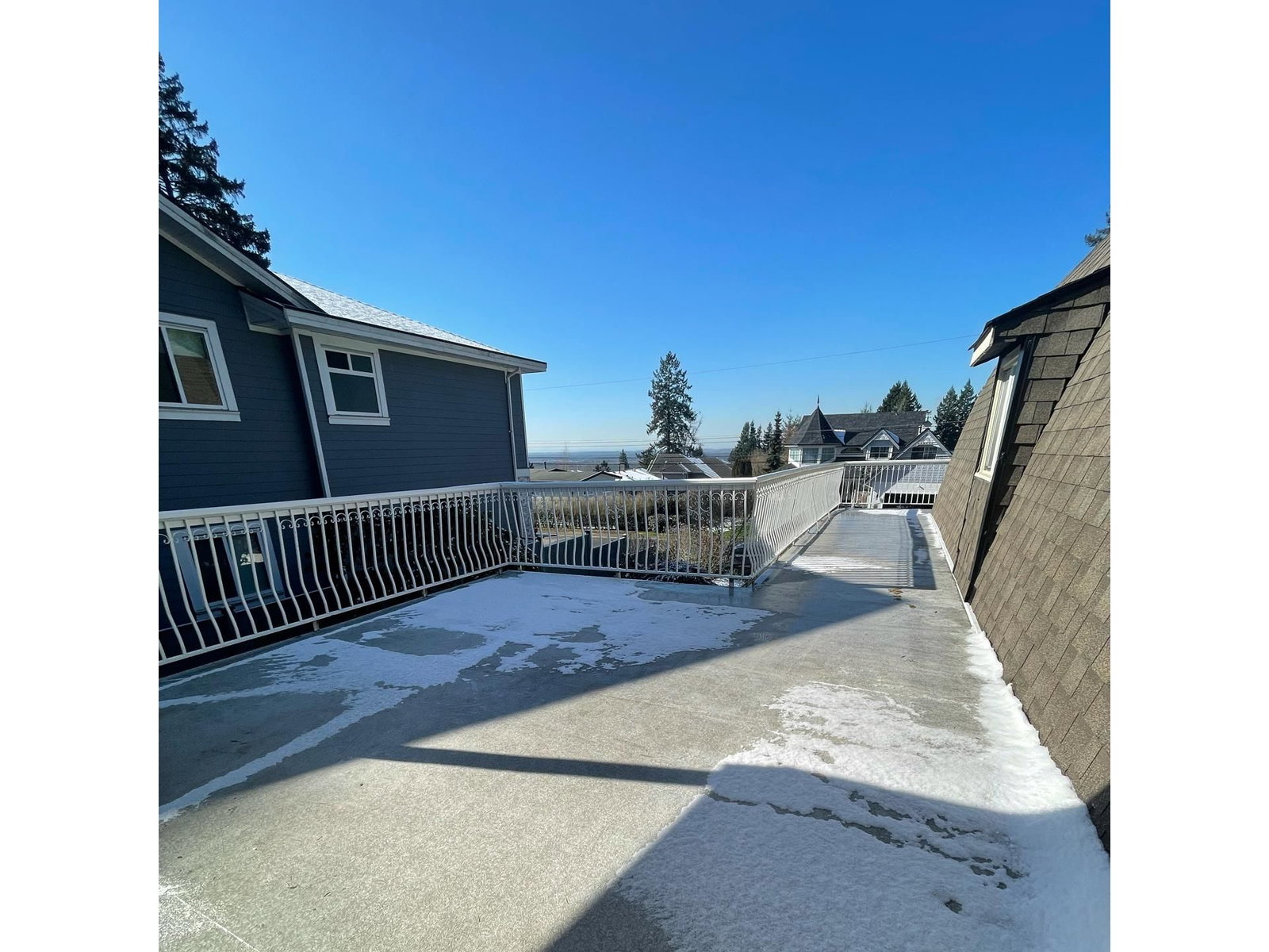 Listing Image 27