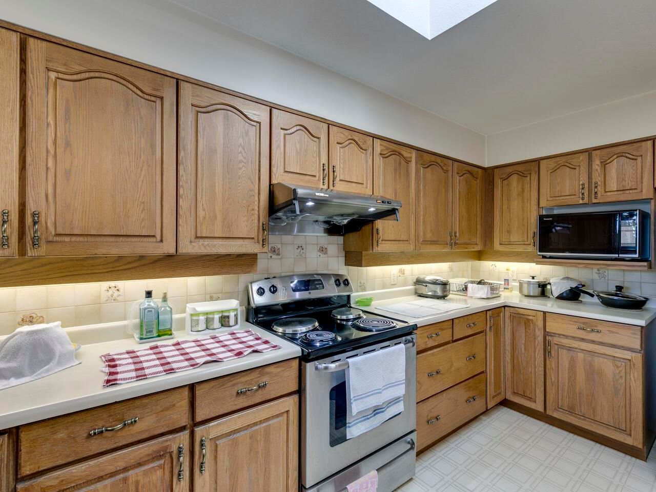 Listing Image 16