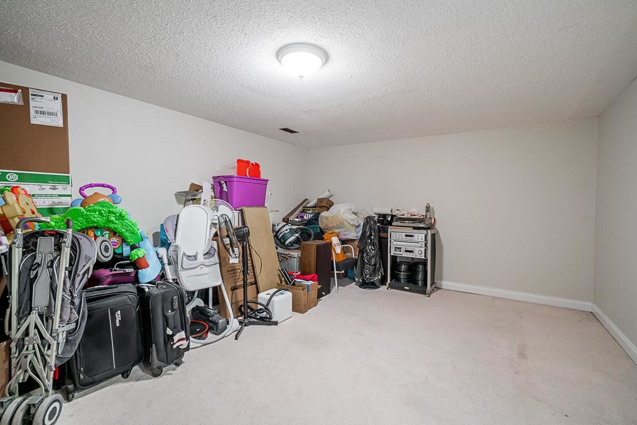 Listing Image 34