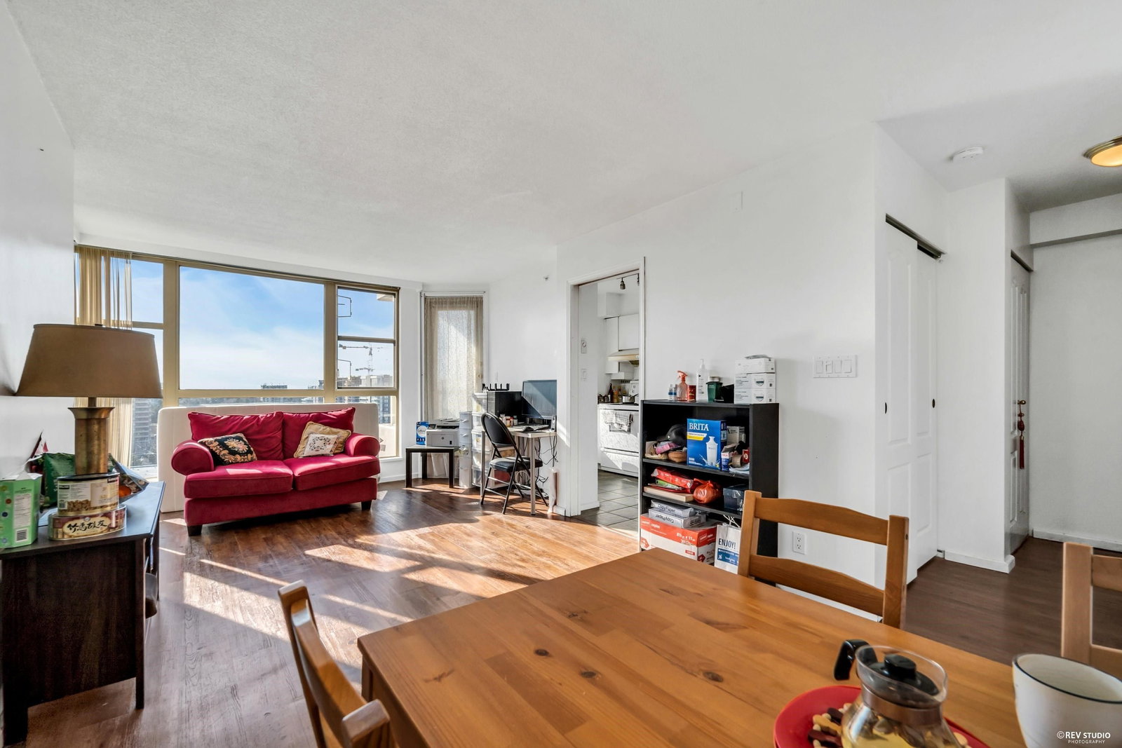 Listing Image 12