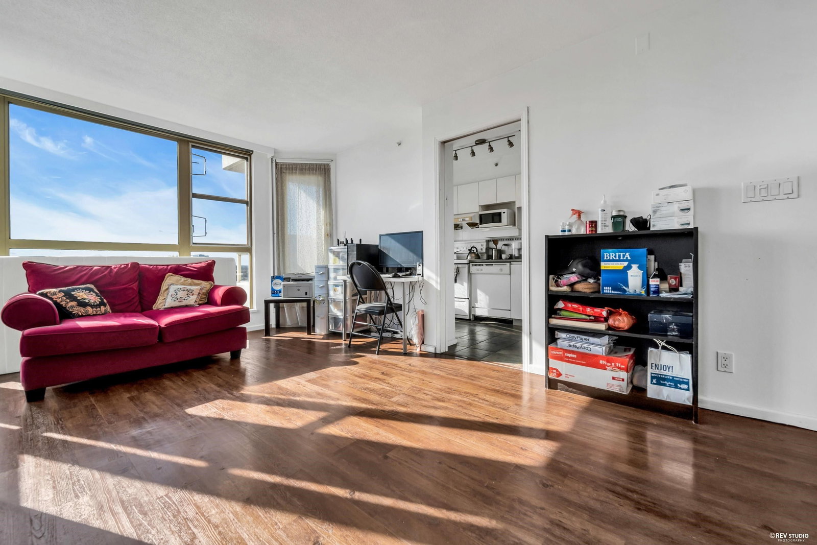Listing Image 14