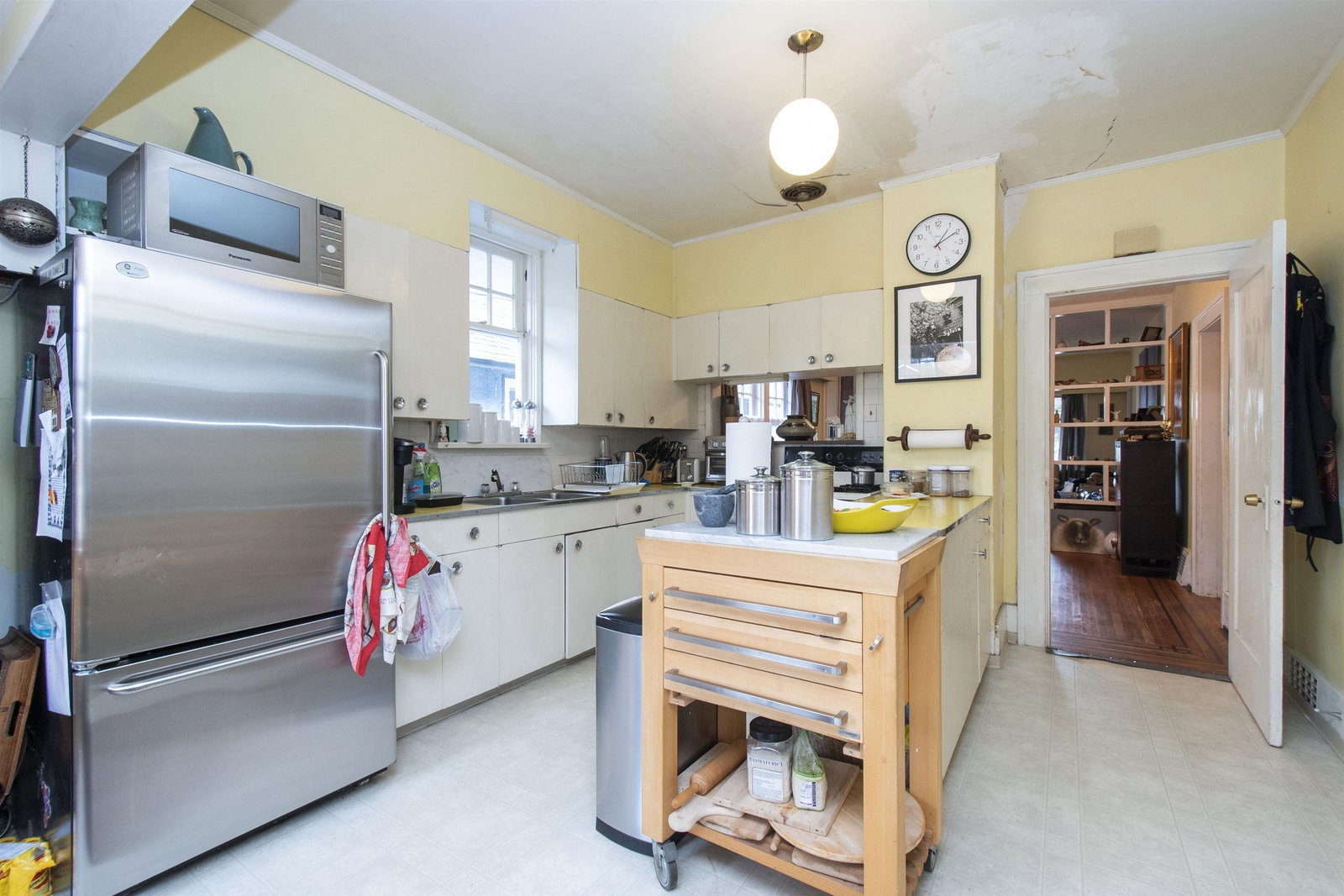 Listing Image 10