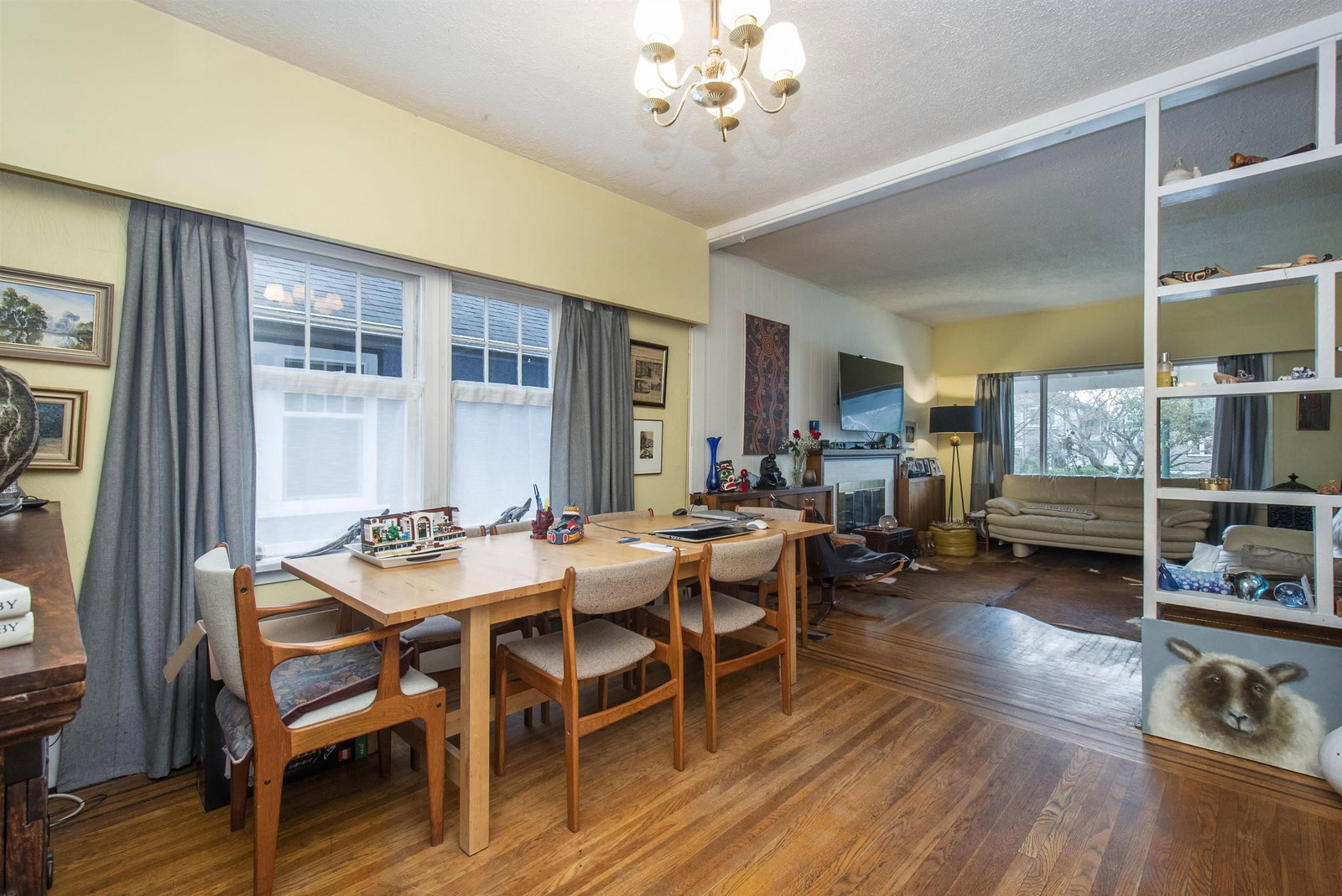 Listing Image 8