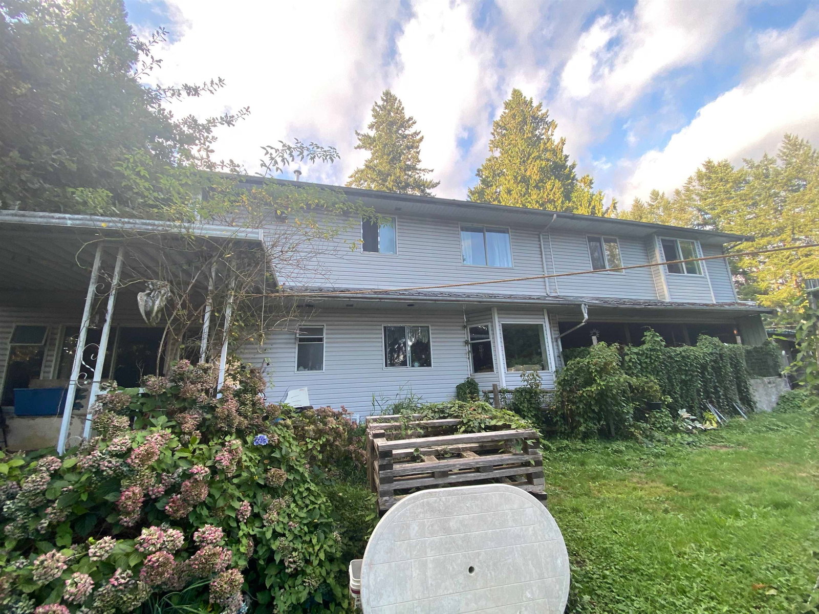 Listing Image 12