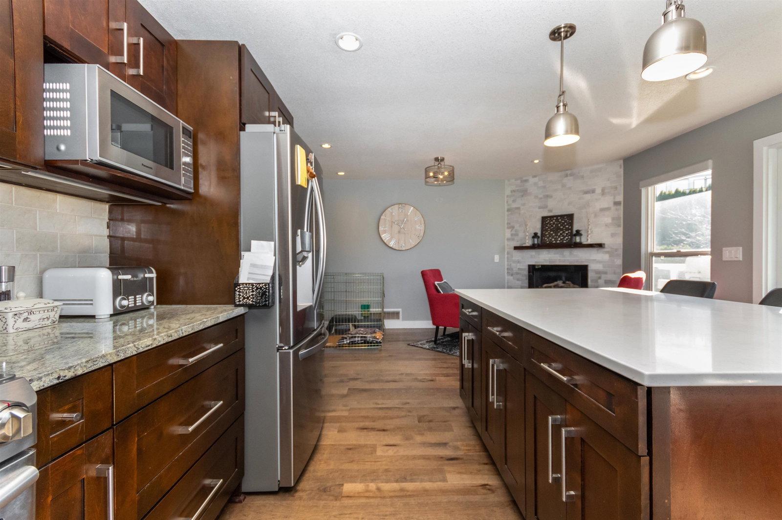 Listing Image 14