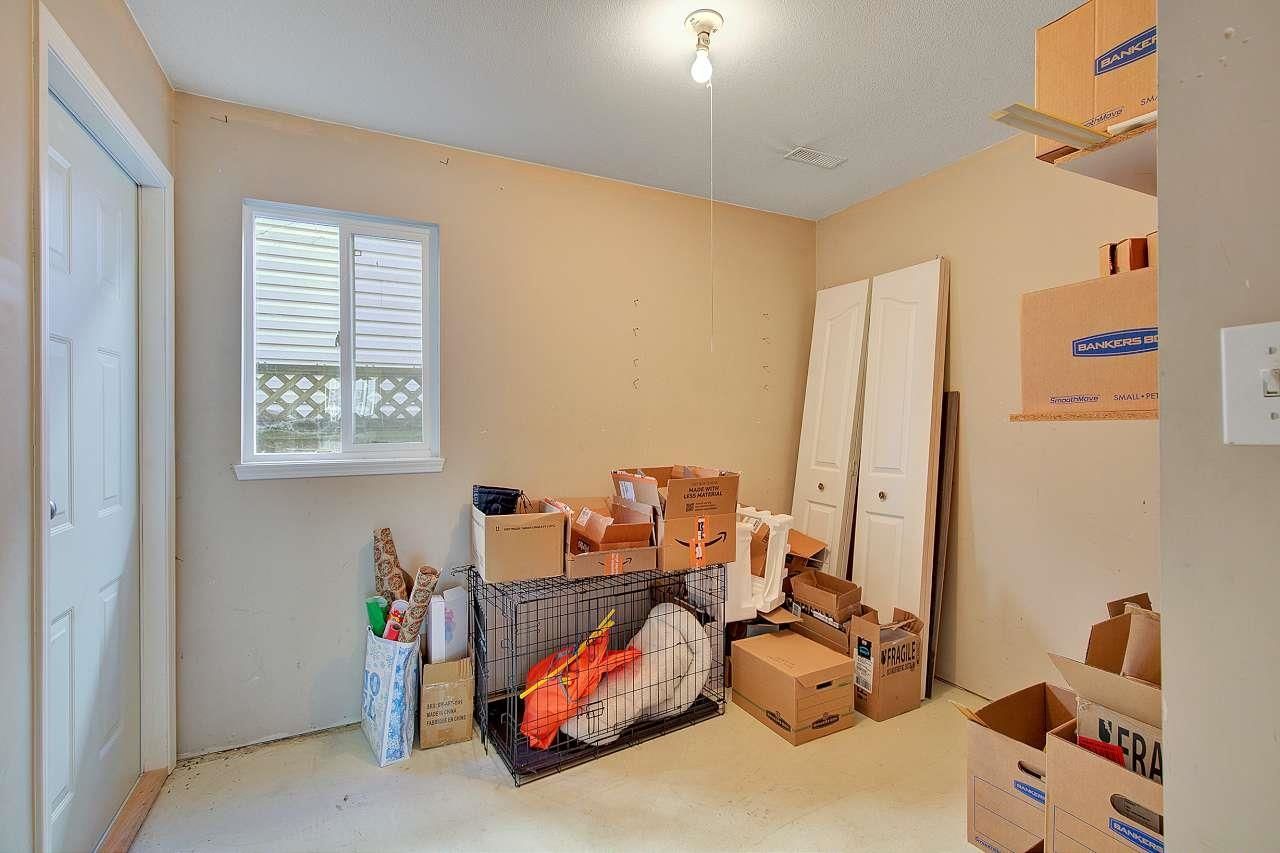 Listing Image 32