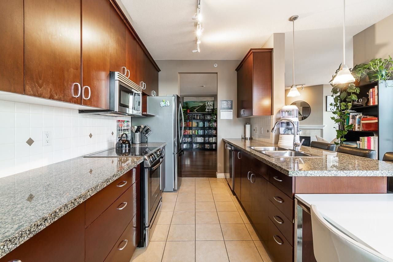 Listing Image 13