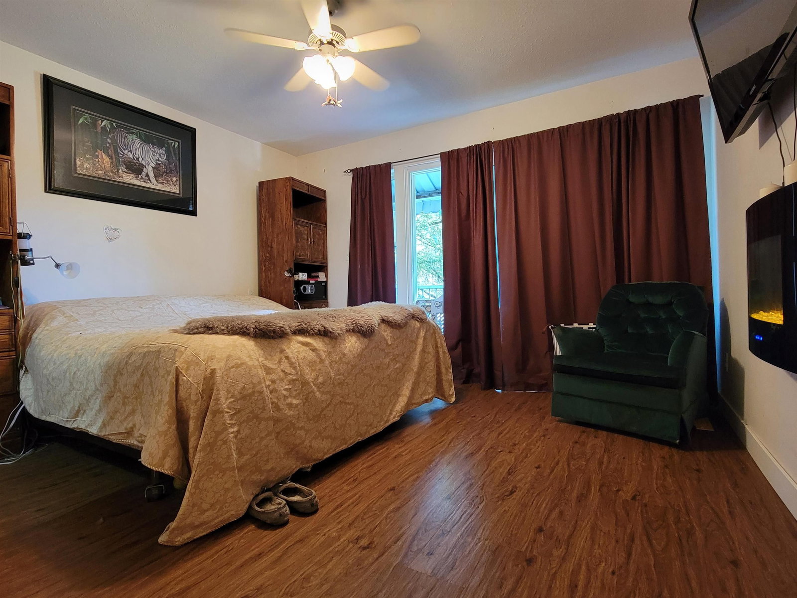 Listing Image 32