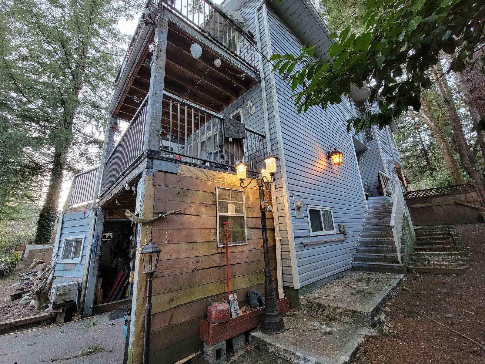 Listing Image 5