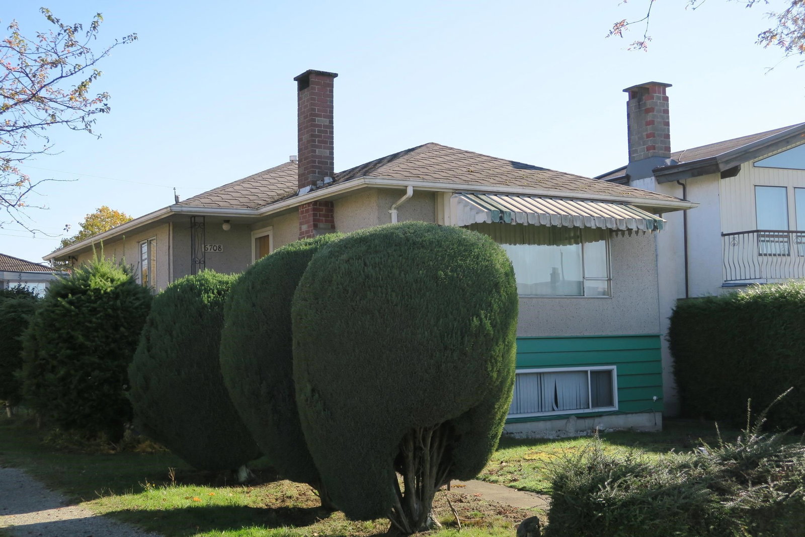Listing Image 4