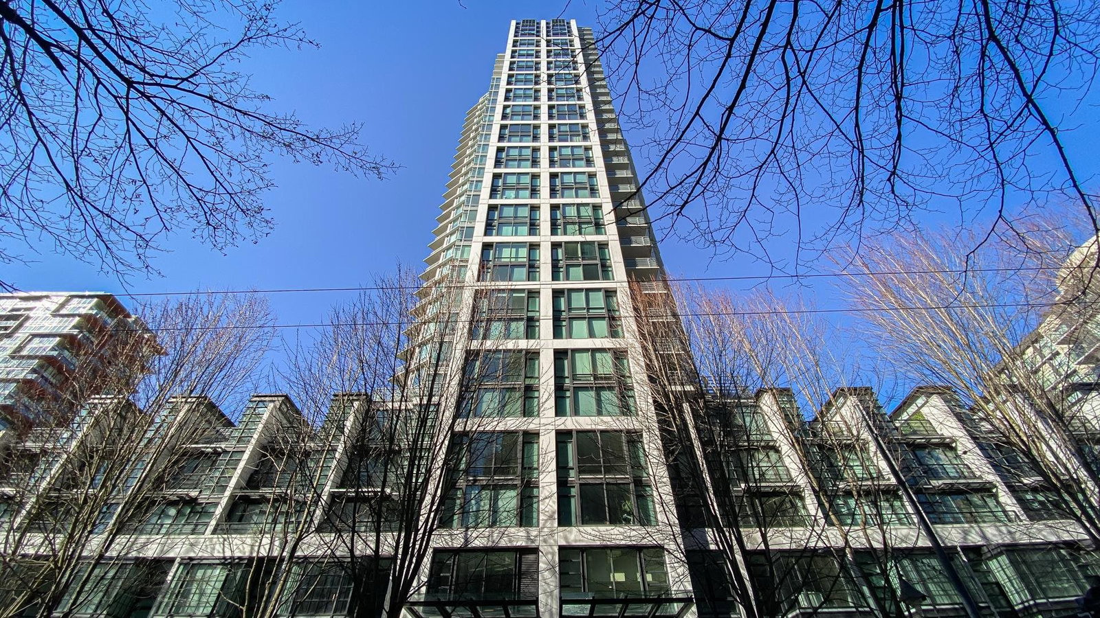 Listing Image 13