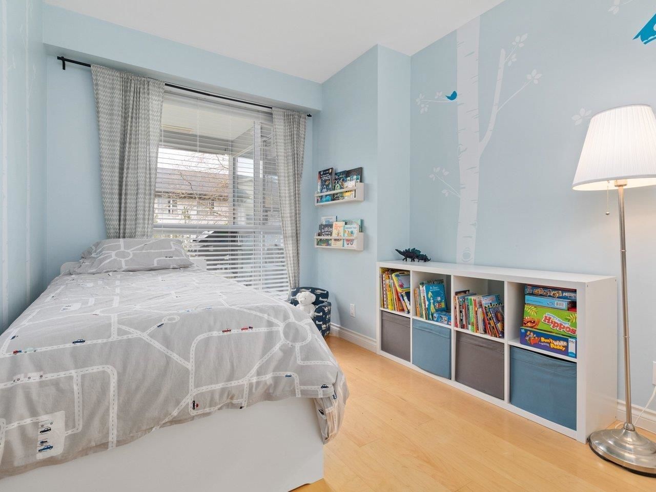 Listing Image 15