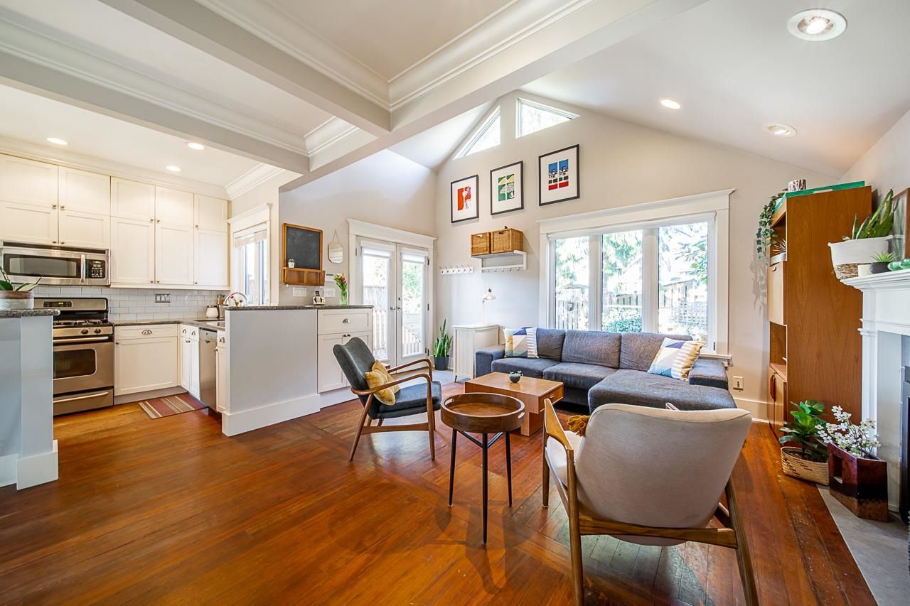 Listing Image 13