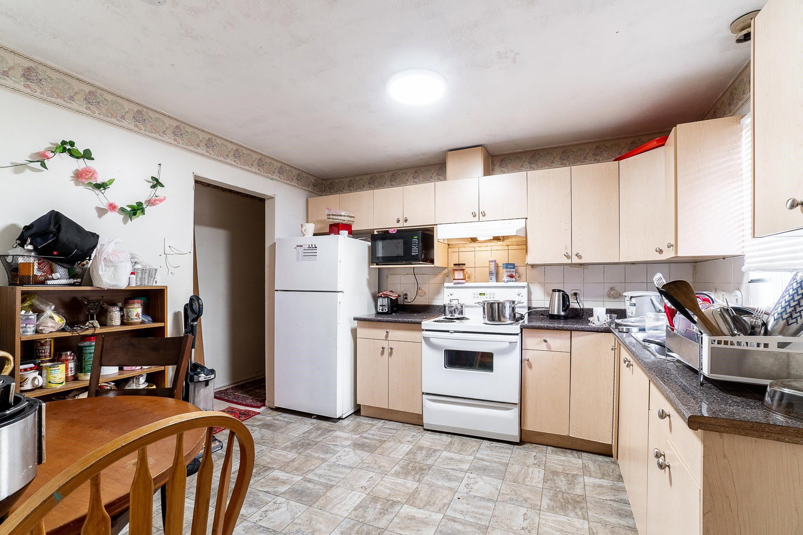 Listing Image 13