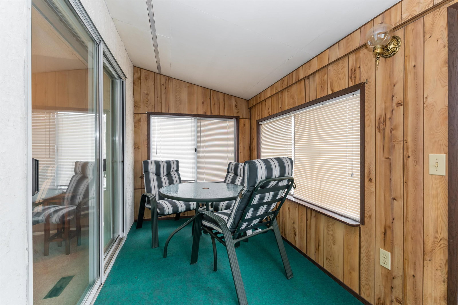 Listing Image 25