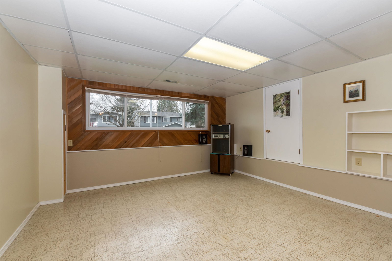 Listing Image 27