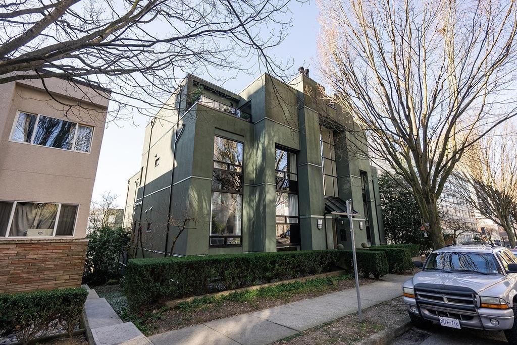Listing Image 20