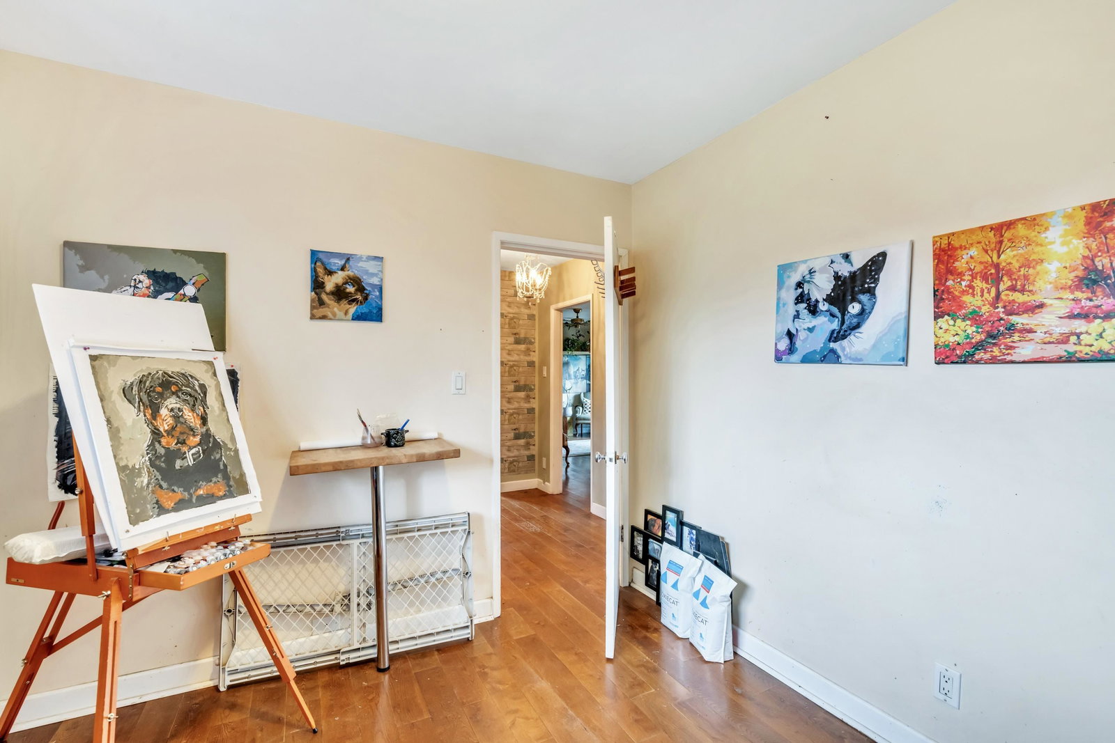 Listing Image 17