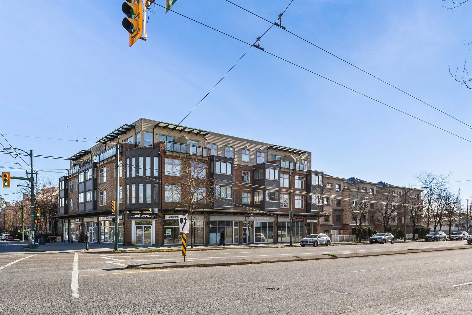 Listing Image 14
