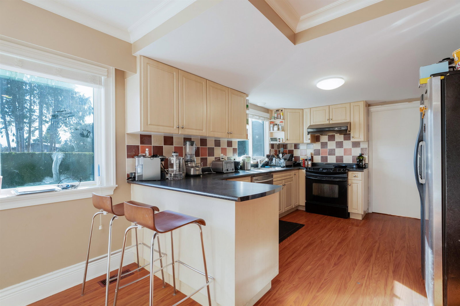 Listing Image 10