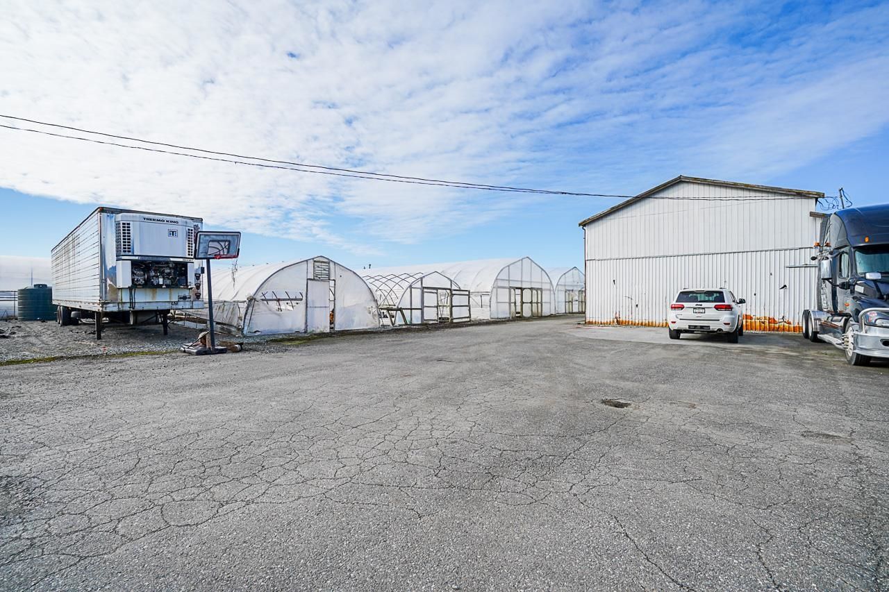 Listing Image 32